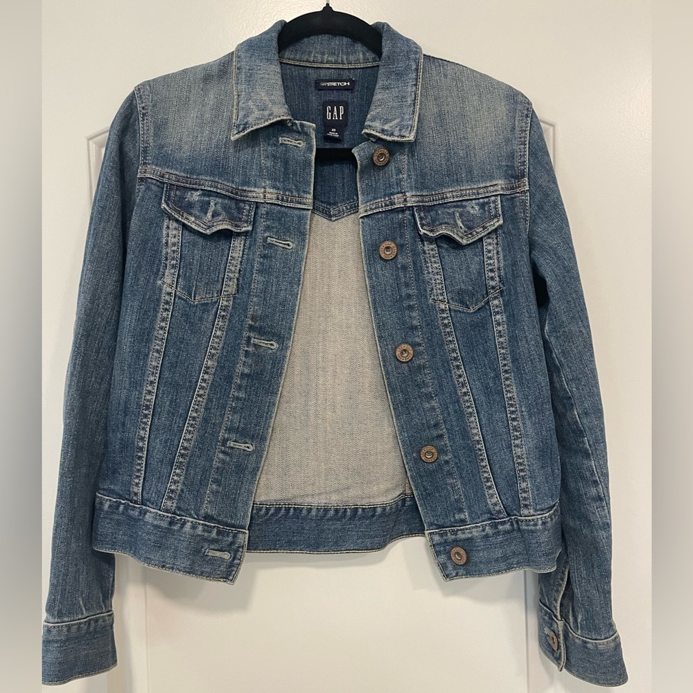 GAP Gapstretch Women’s Jean Jacket